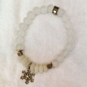 Snowflake Beaded Bracelet